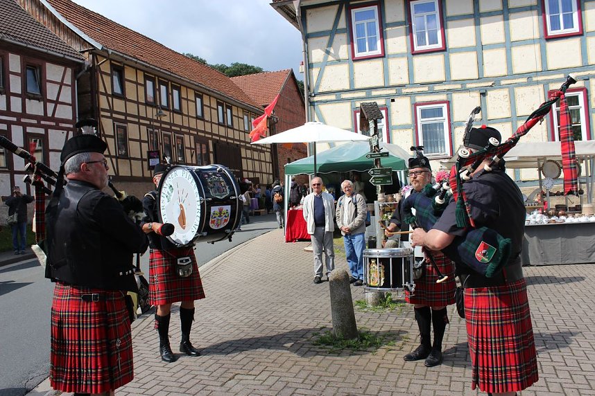 &Uuml;ber 100 K&uuml;nstler zeigen was sie k&ouml;nnen
