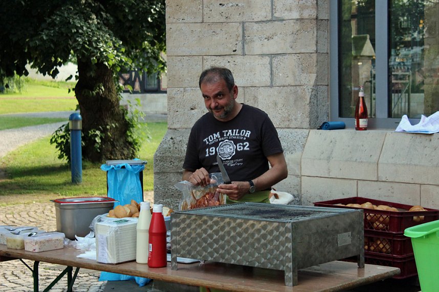 Farbenfrohes Sommerfest der VHS