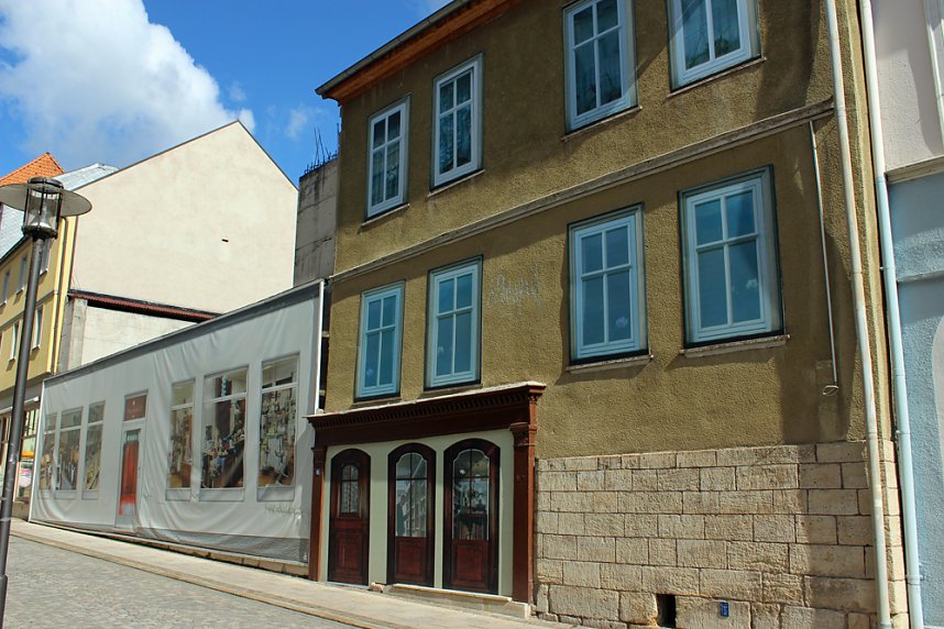 Leerstand in der Hauptstra&szlig;e