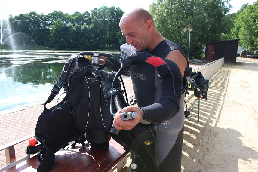 Grasmahd im Bebraer Teich