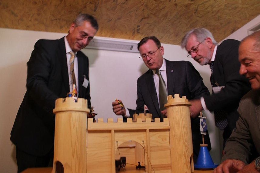 Jugendherberge "Wasserburg" erweitert