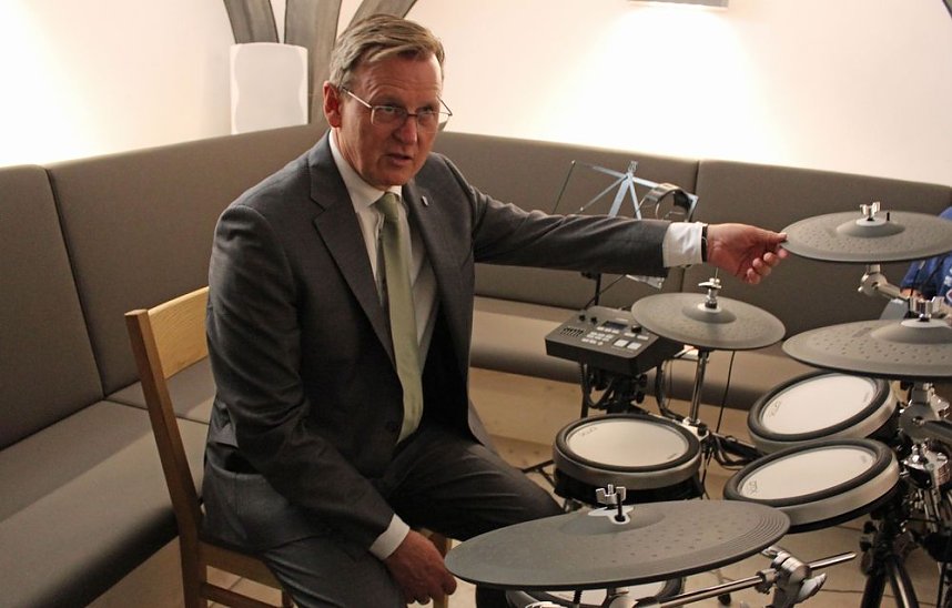 Jugendherberge "Wasserburg" erweitert