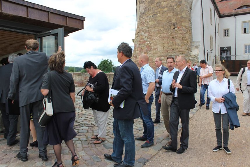 Jugendherberge "Wasserburg" erweitert