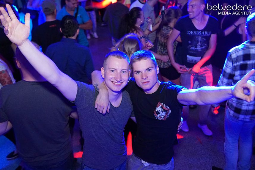 Party im Jugendclubhaus in Nordhausen - der Samstag