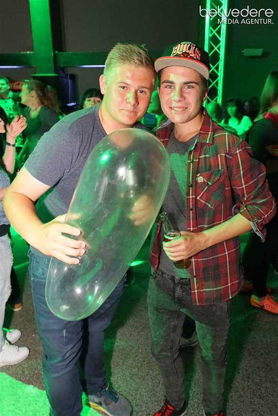 Party im Jugendclubhaus in Nordhausen - der Samstag