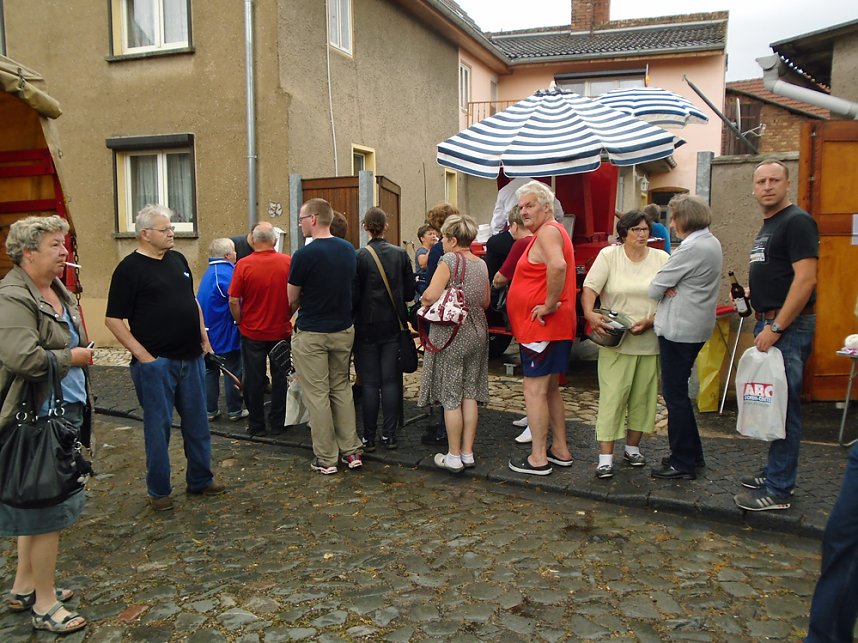 Mit Power durch den Regenschauer