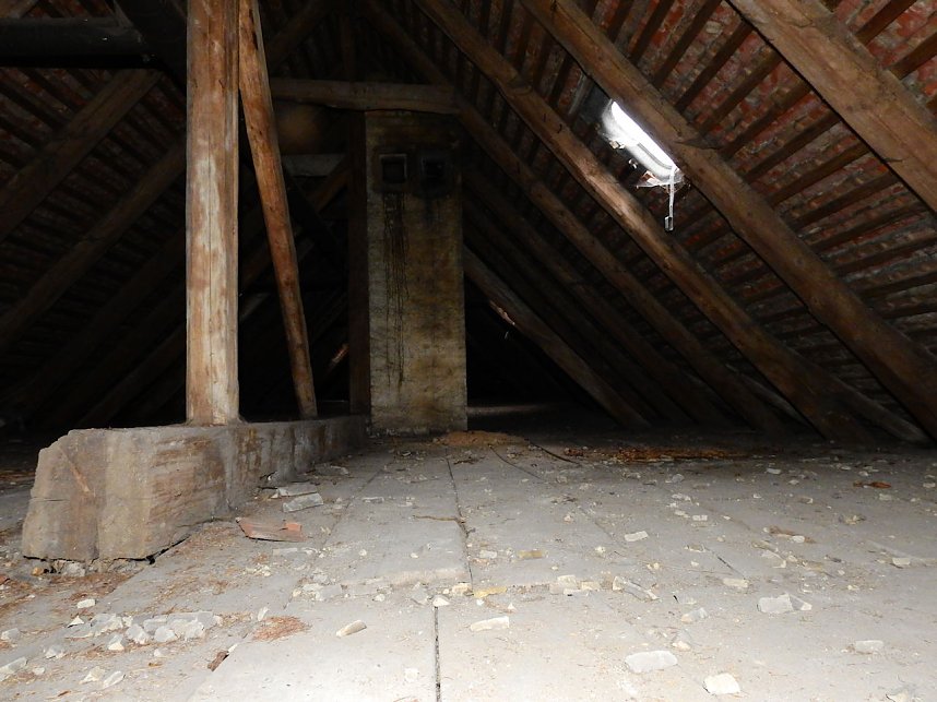 Unwirkliche Orte: Jagdschloss Rathsfeld