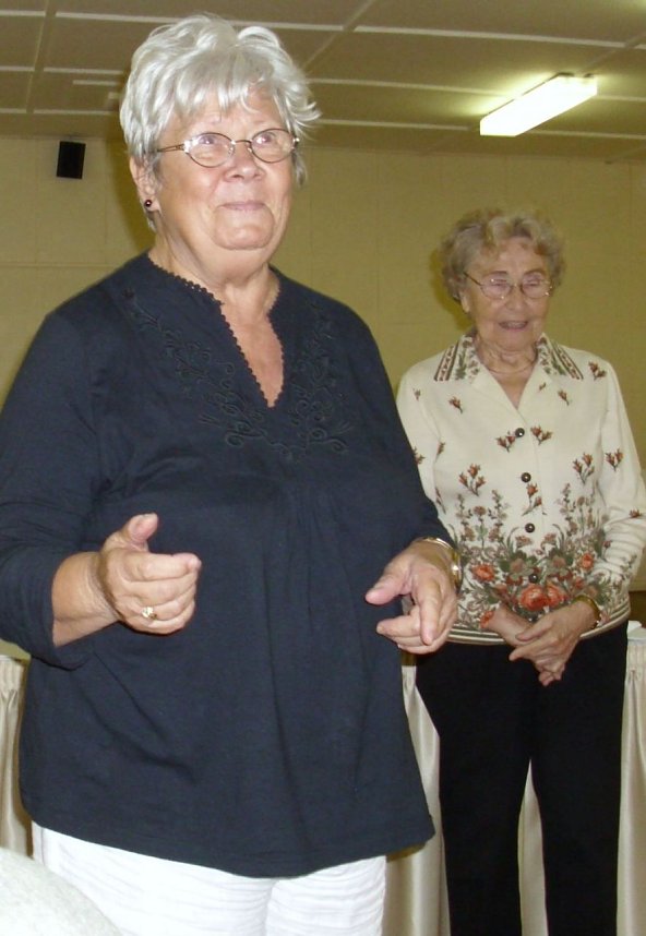 Erika Schirmer, die Mutter der "kleinen wei&szlig;en Friedenstaube", wird am Sonntag ihren 90. Geburtstag feiern