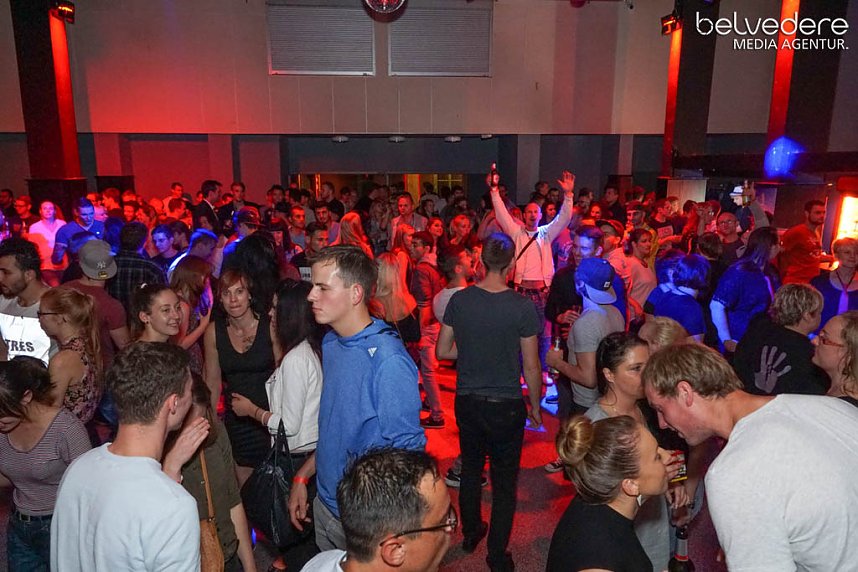 Party im Jugendclubhaus in Nordhausen - der Samstag