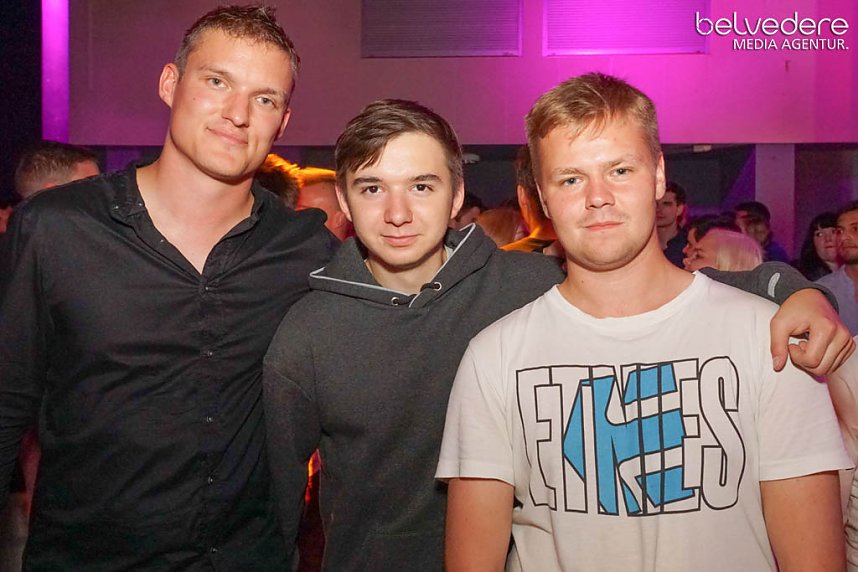 Party im Jugendclubhaus in Nordhausen - der Samstag