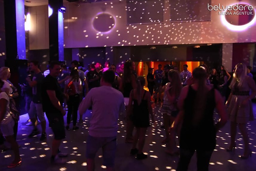 Party im Jugendclubhaus in Nordhausen - der Samstag