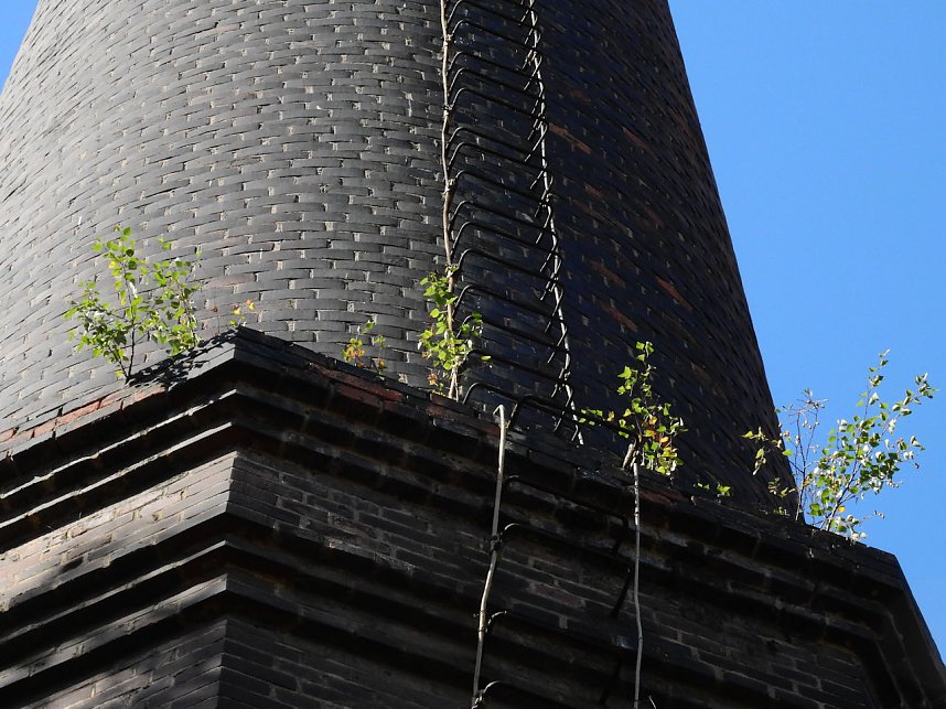 Unwirkliche Orte - Bahnbetriebswerk K&ouml;then
