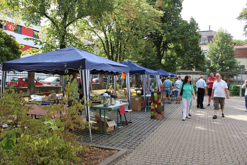 Was f&uuml;r ein Andrang beim Schulfest!