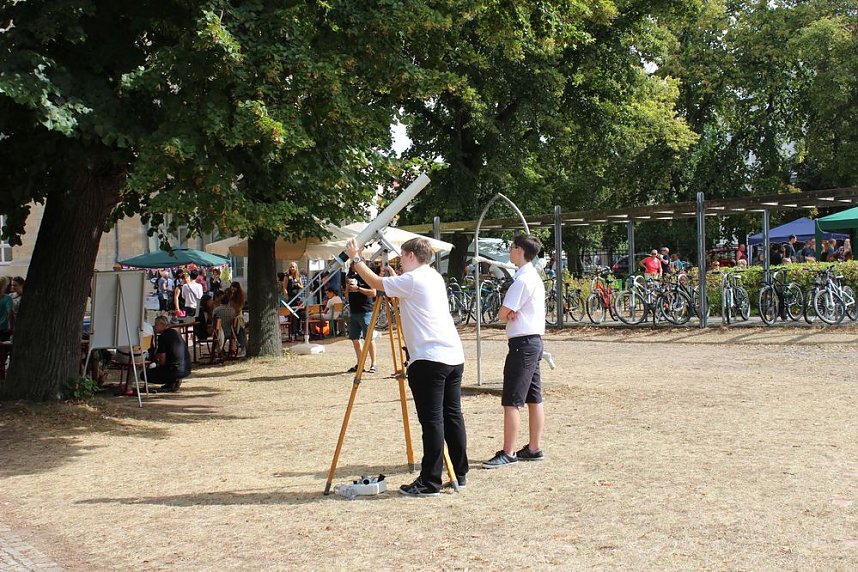 Was f&uuml;r ein Andrang beim Schulfest!