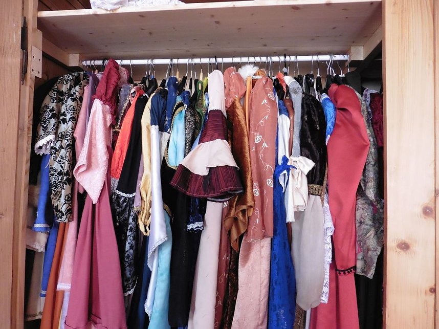 Schlosst&uuml;ren &ouml;ffneten sich