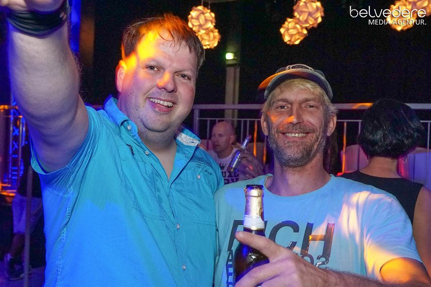 Party im Jugendclubhaus in Nordhausen - der Samstag