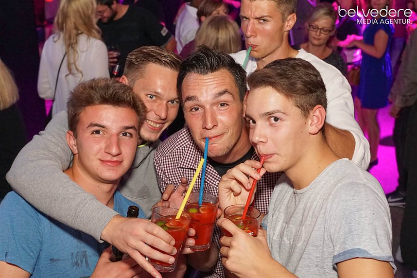 Party im Jugendclubhaus in Nordhausen - der Samstag