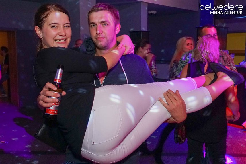 Party im Jugendclubhaus in Nordhausen - der Samstag