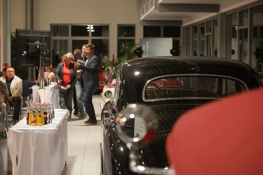 Feierliche Firmen&uuml;bergabe