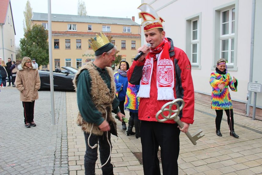 Nach Umzug Rathaus gest&uuml;rmt