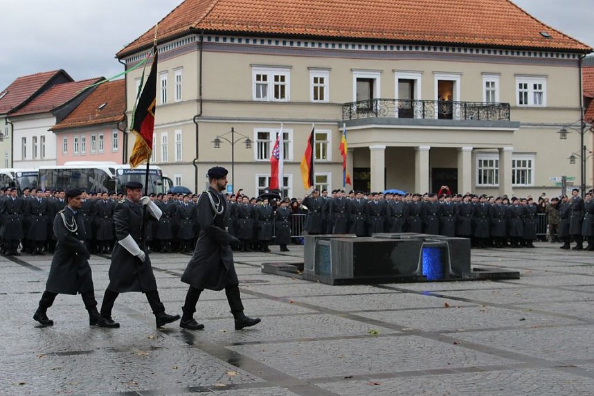 &Ouml;ffentliche Vereidigung in Sondershausen
