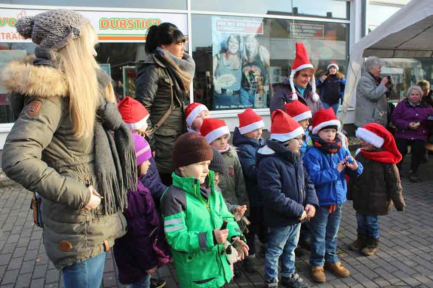 Der Nikolaus kam nach Jecha