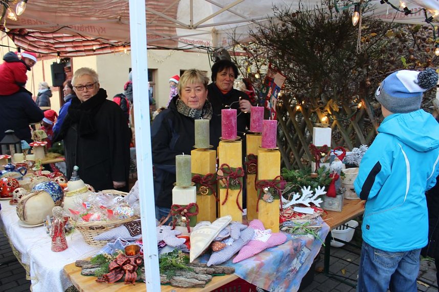 Der Weihnachtsmann kam nach Jechaburg