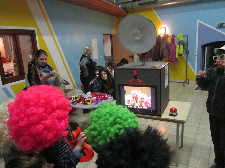 Weihnachtsfeier mit Spenden&uuml;bergabe