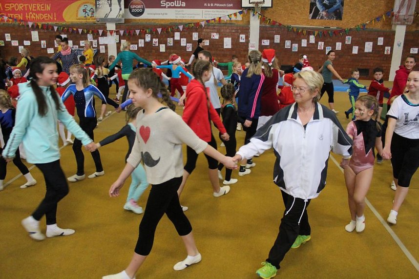 Start des Weihnachtsturnens