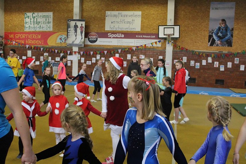 Start des Weihnachtsturnens