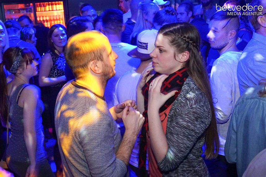 Party im Jugendclubhaus in Nordhausen - der Samstag