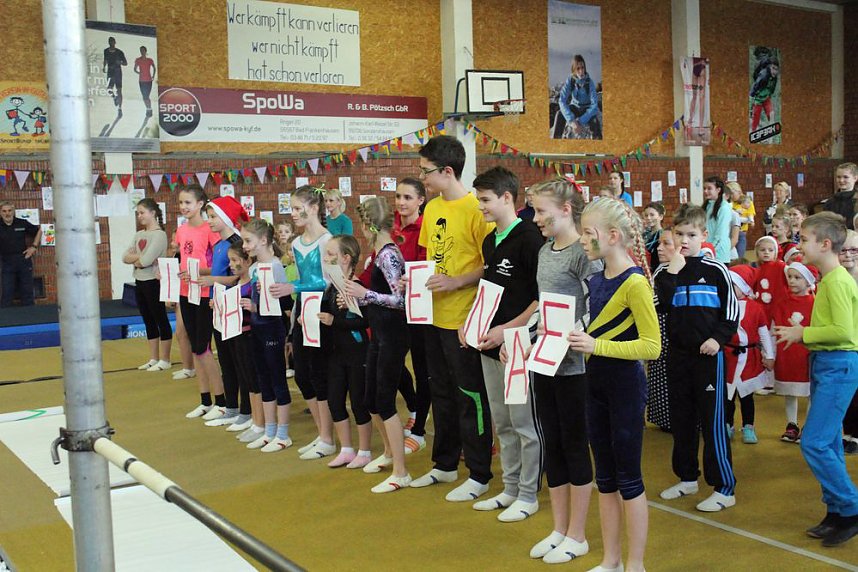 Weihnachtsturnen wird "erwachsen"