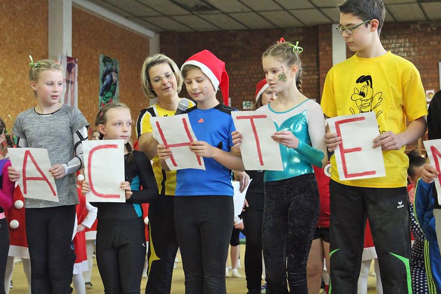 Weihnachtsturnen wird "erwachsen"