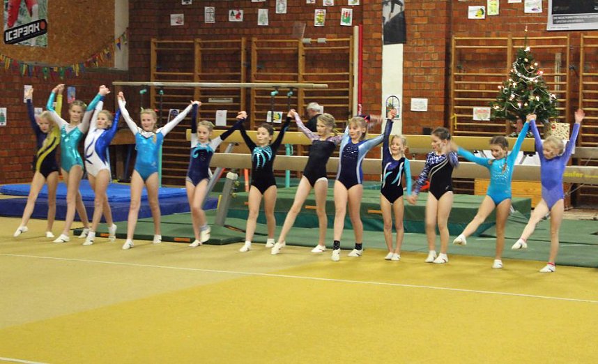 Weihnachtsturnen wird "erwachsen"