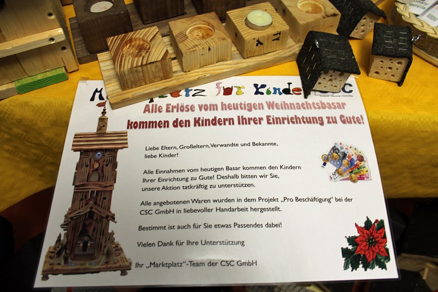 Begeisternde Weihnachtsfeier in der Schule