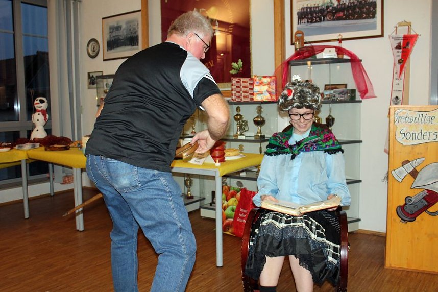 Hase Hops im Weihnachtsstress