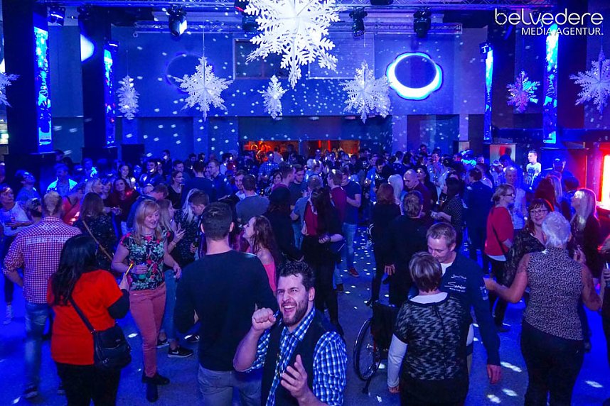 Party im Jugendclubhaus in Nordhausen - der Samstag