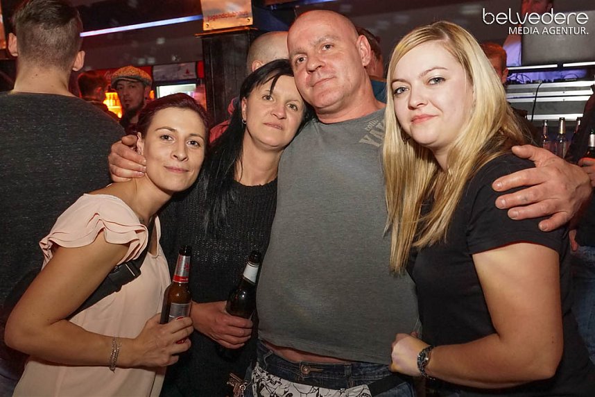 Party im Jugendclubhaus in Nordhausen - der Samstag