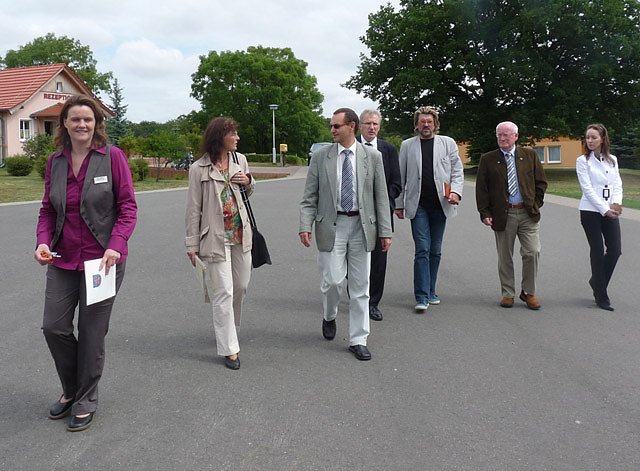 &Uuml;bergabe F&ouml;rderbescheid an Ferienpark Feuerkuppe