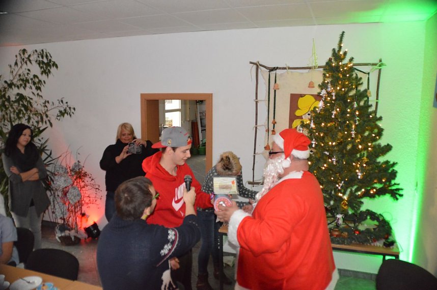 Weihnachtsmann kam schon nach Ebeleben