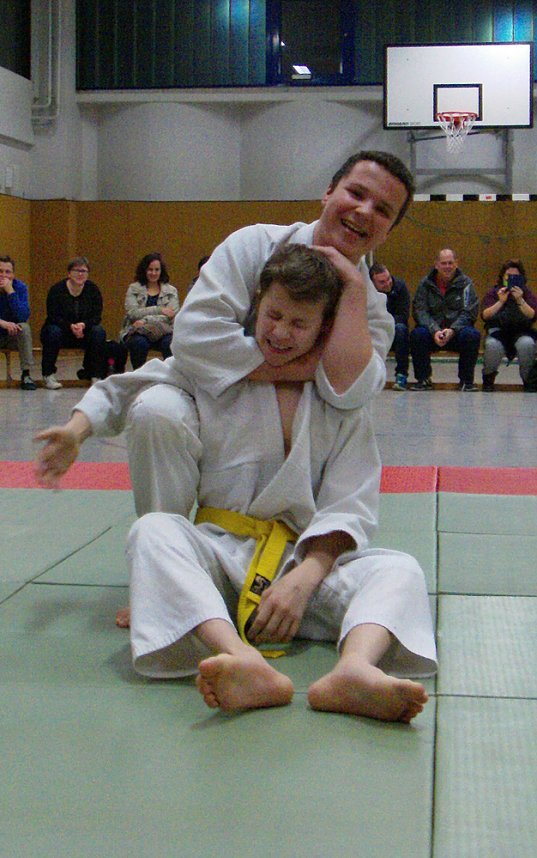 Mit neuem G&uuml;rtel ins neue Jahr