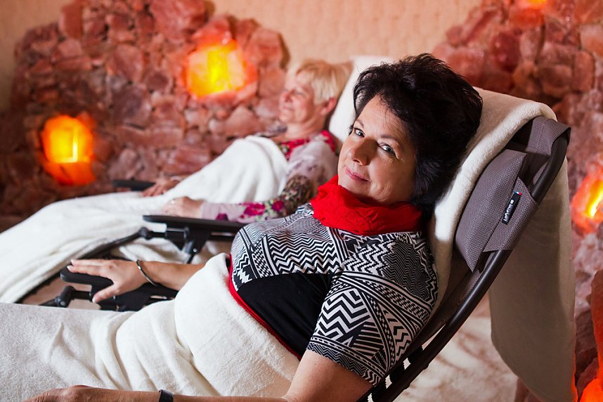 Aktionswoche Totes-Meer-Salzgrotte