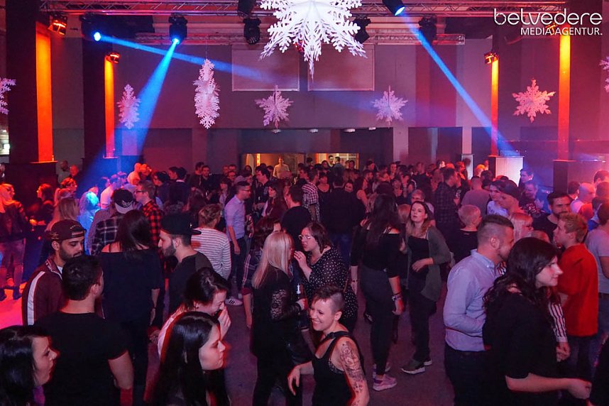 Party im Jugendclubhaus in Nordhausen - der Samstag