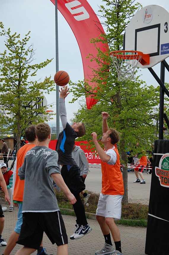 Wieder Streetbasketball-Turnier