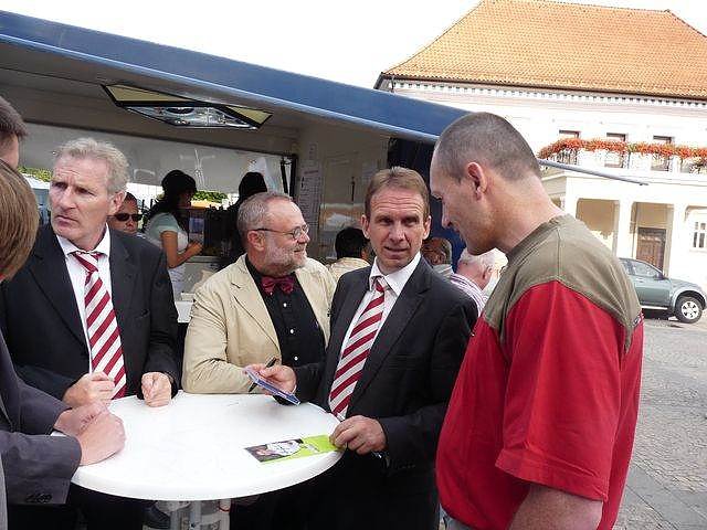 Wahlkampftour Althaus