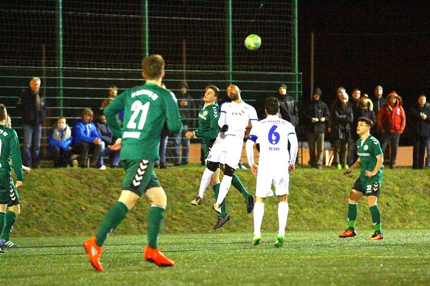 Wacker gewinnt gegen Sch&ouml;nberg