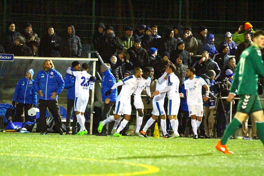 Wacker gewinnt gegen Sch&ouml;nberg