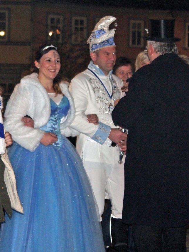 Nubbel den Flammen &uuml;bergeben