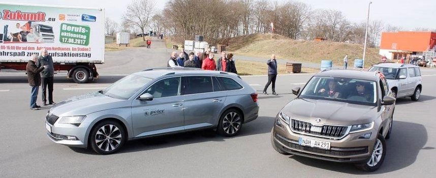 Ab ins Gel&auml;nde: Autohaus-Peter-Gruppe lud zum Aktionstag ins Autodrom