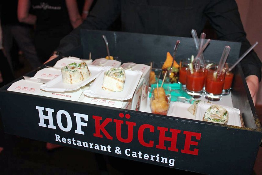 Bei der Party stand man Kopf